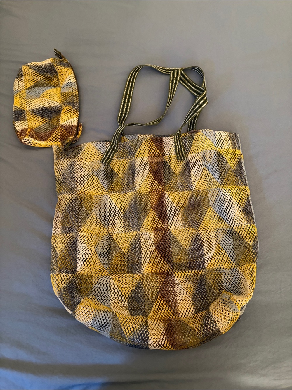 Epice Paris Mesh Geometric Tote Bag in Yellow and Brown w/removable zip pouch